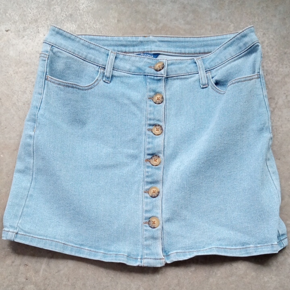 Light Blue Button-Front Juniors Denim Skirt 11